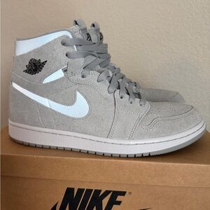 Nike Jordan 1 High Zoom Air CMFT
Grey Fog